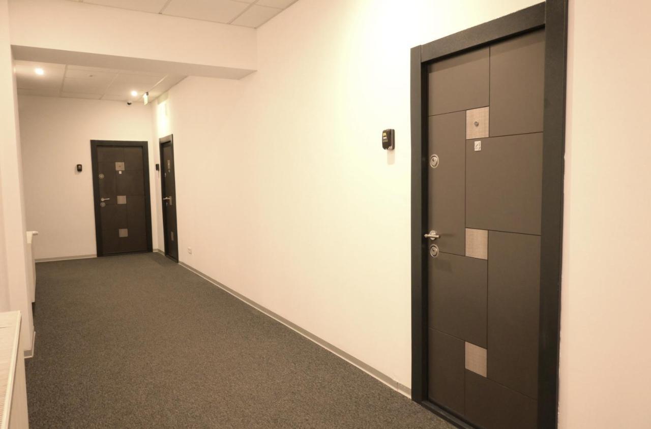 Luana Airport Apartments #5 Otopeni Exterior photo